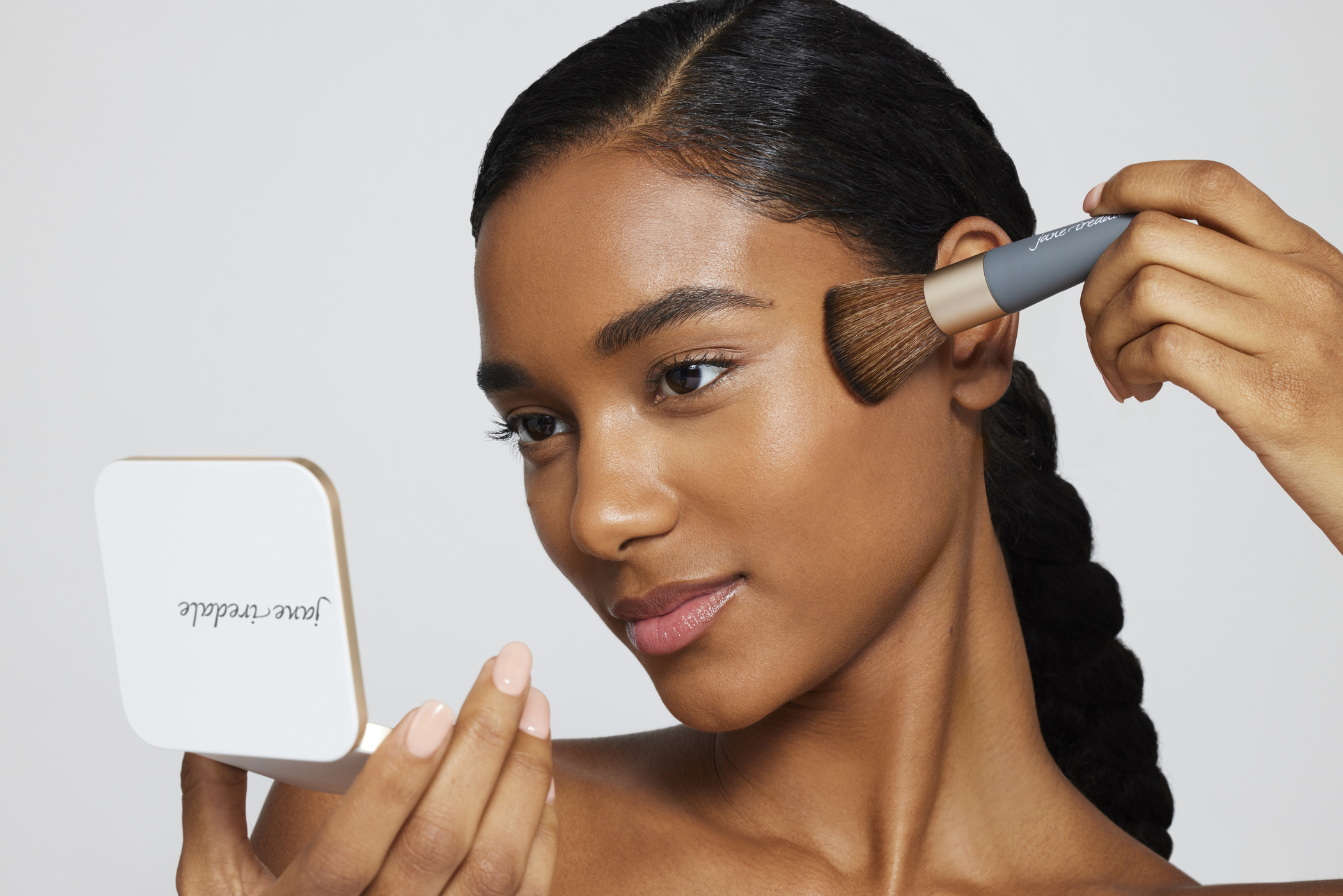 IC_Kimberly_PP-Base-After---Beauty---Dark_3390-2100x1401-ab2634a2-079b-4d0c-bd0b-48c4e23af50e Las Vegas Makeup Services